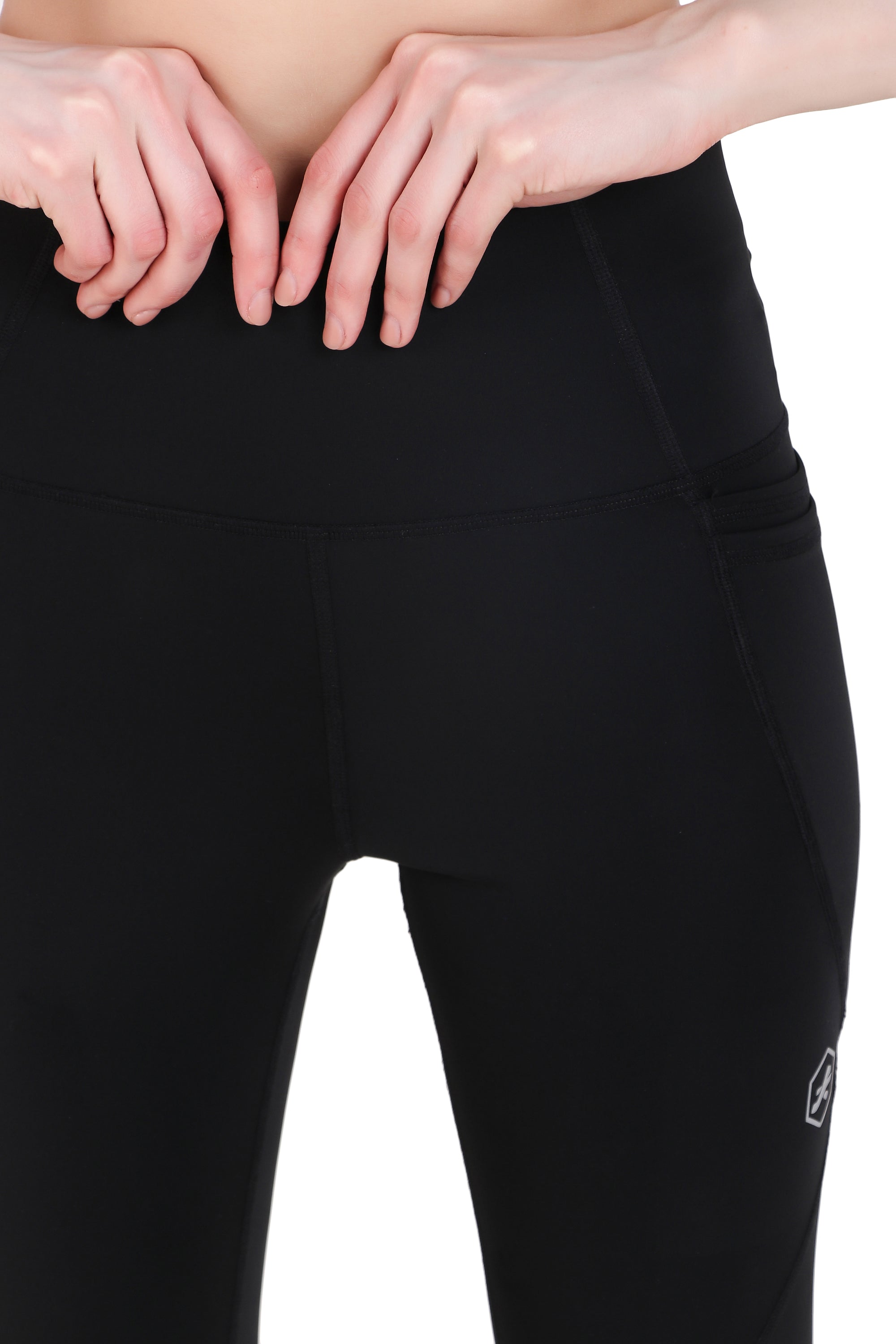 Nylon Pocket Compression Legging/Tights For Women (Black